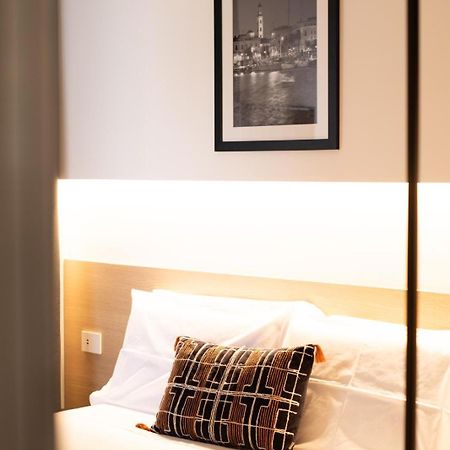 Riviera Apulian Rooms Bari Zewnętrze zdjęcie